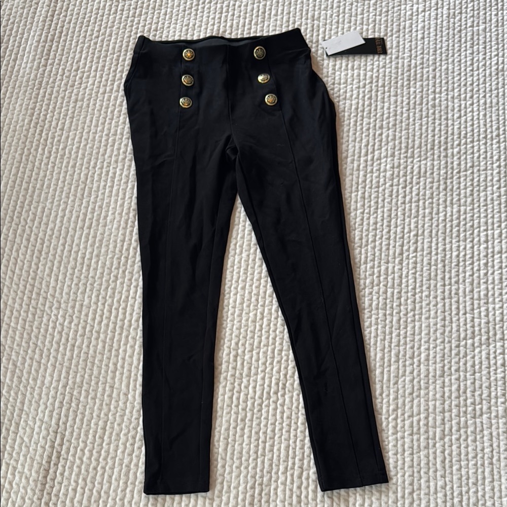 Black and Gold Skinny Pants with Streamlined Silhouette
